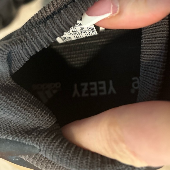 Brand New Yeezy 450 Dark Slate size 10.5 Men’s ASKING $270

Retail $516 + Tax - Picture 6 of 9
